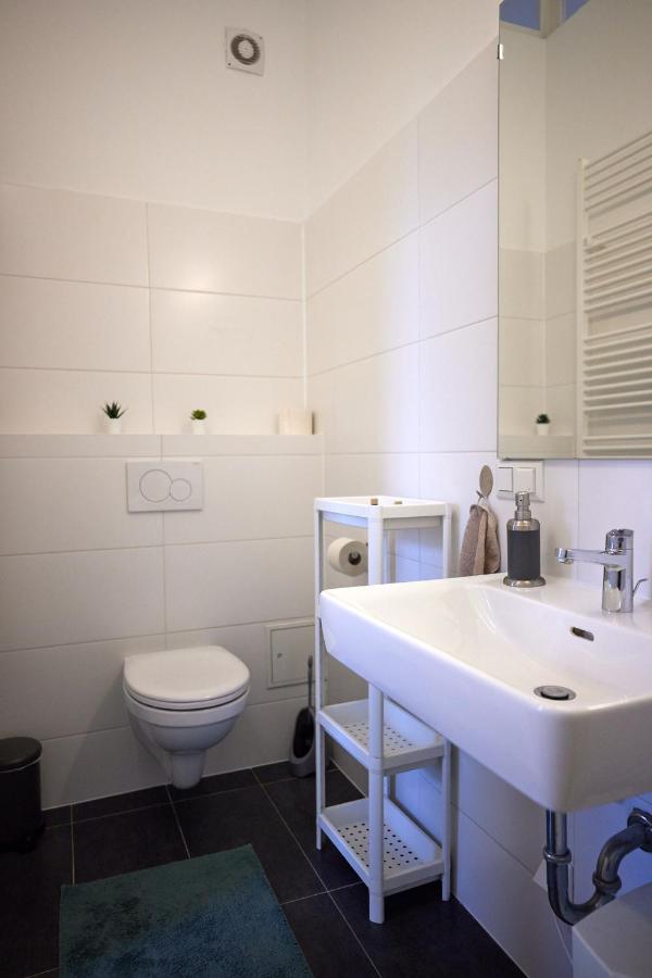 Nice Studio Close To Metro III Wien Exteriör bild